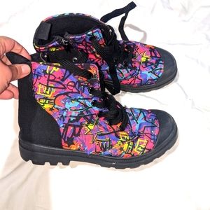 Citi steps graffiti boots